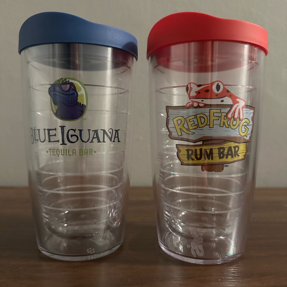 Tevlar 16oz Blue Iguana and RedFrog Tumbler Set Carnival Cruiseline used once